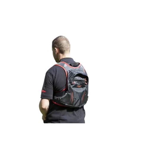 IRON CLAW SF Wild Vest pergető táska / + 1 doboz / 30X22X5cm