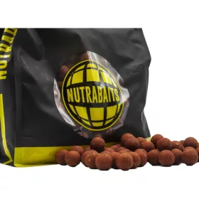 Nutrabaits BFM (Salmon , Caviar,Black Pepper ) Bojli 1kg 15mm prémium horgásztermék.