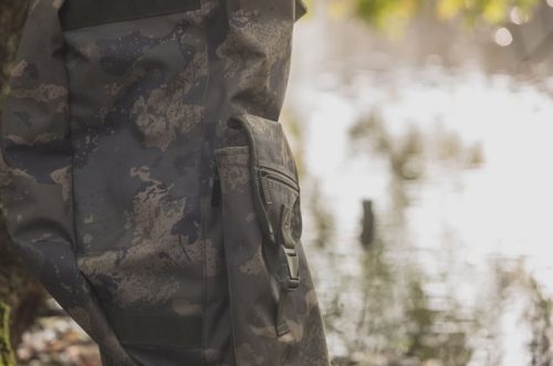 Solar Undercover Camo 3+2 Rod Holdall 12"