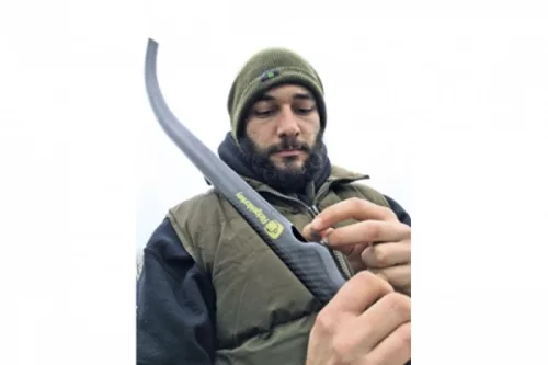 RidgeMonkey Carbon Throwing Stick Matte Edtion carbon dobócső 26mm - CarpHunter