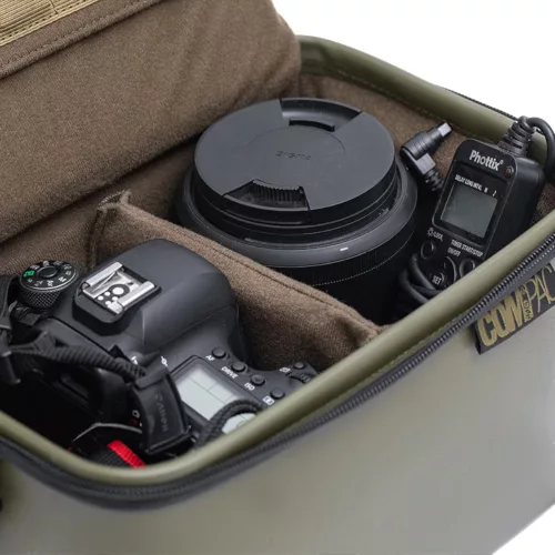 Korda Compac Camera Bag Medium prémium Korda horgásztermék.