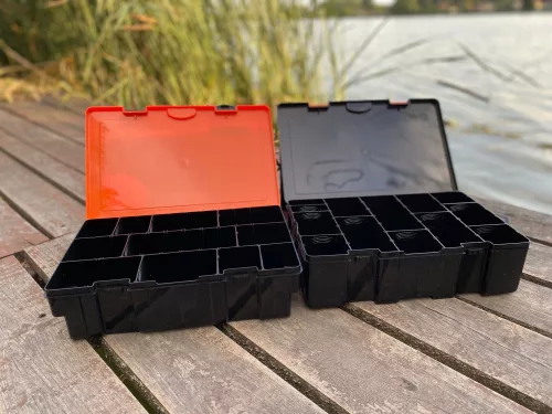 ROK HOOKBAIT BOX 380-381XL - Horogcsalis doboz - Fekete - CarpHunter