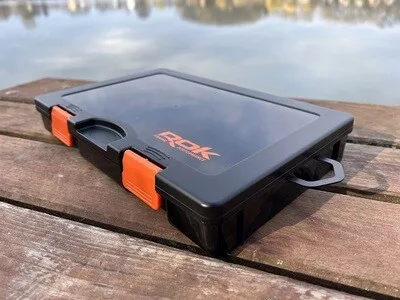 ROK BOX 360-631 Szerelékes doboz - Fekete - CarpHunter